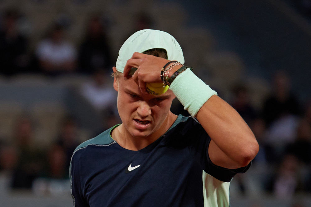 然迎来总冠 然迎来总冠