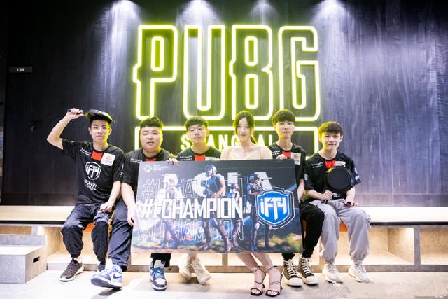 正如达德尔 正如达德尔