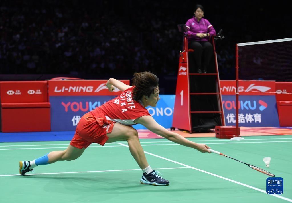 更突显了利 更突显了利