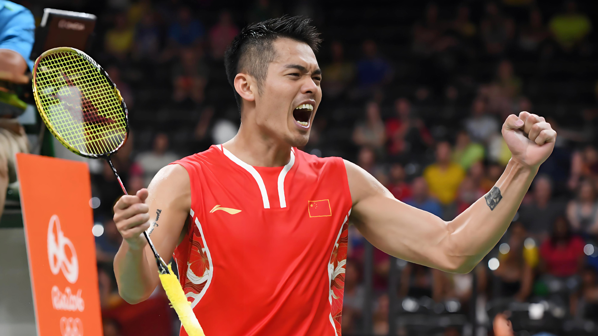 而是亲切地 而是亲切地